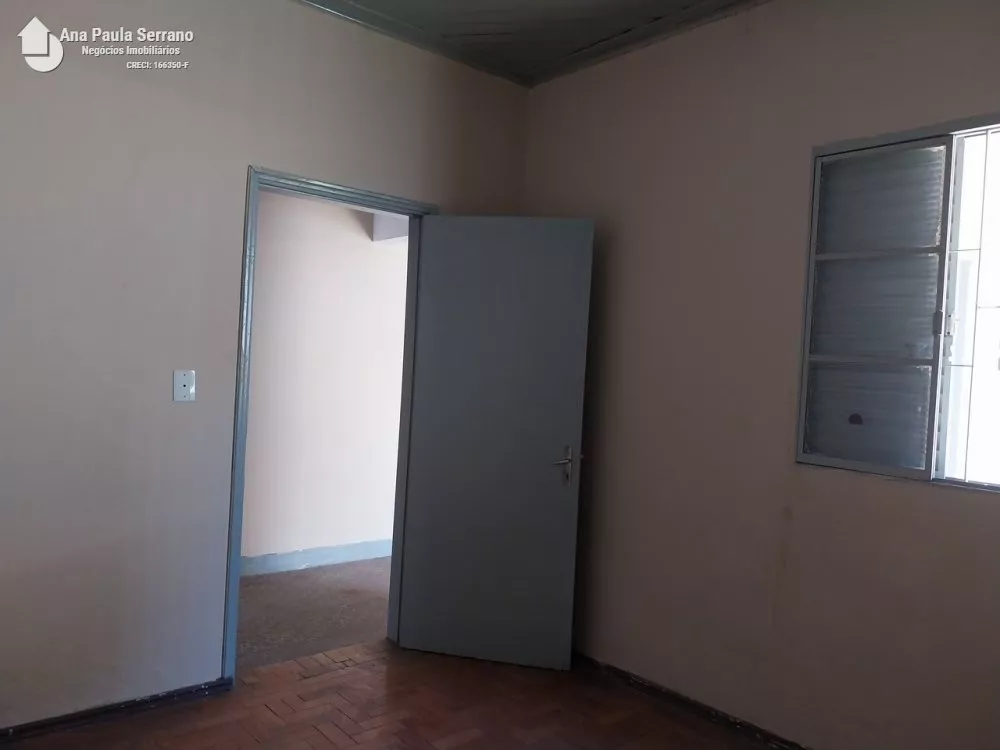 Casa à venda com 3 quartos, 99m² - Foto 11