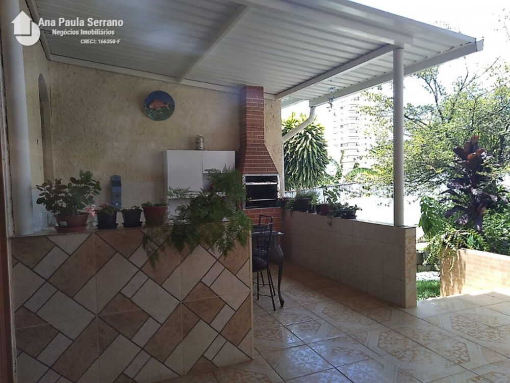 Chácara à venda com 3 quartos, 2189m² - Foto 10
