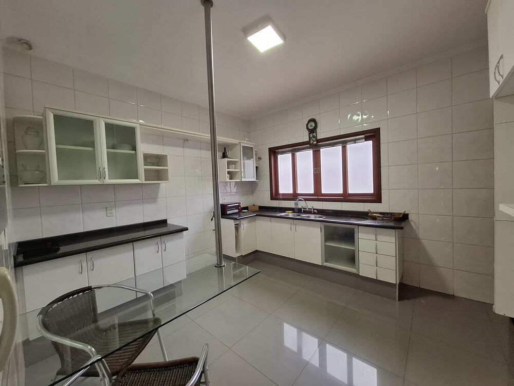 Casa, 3 quartos, 280 m² - Foto 5