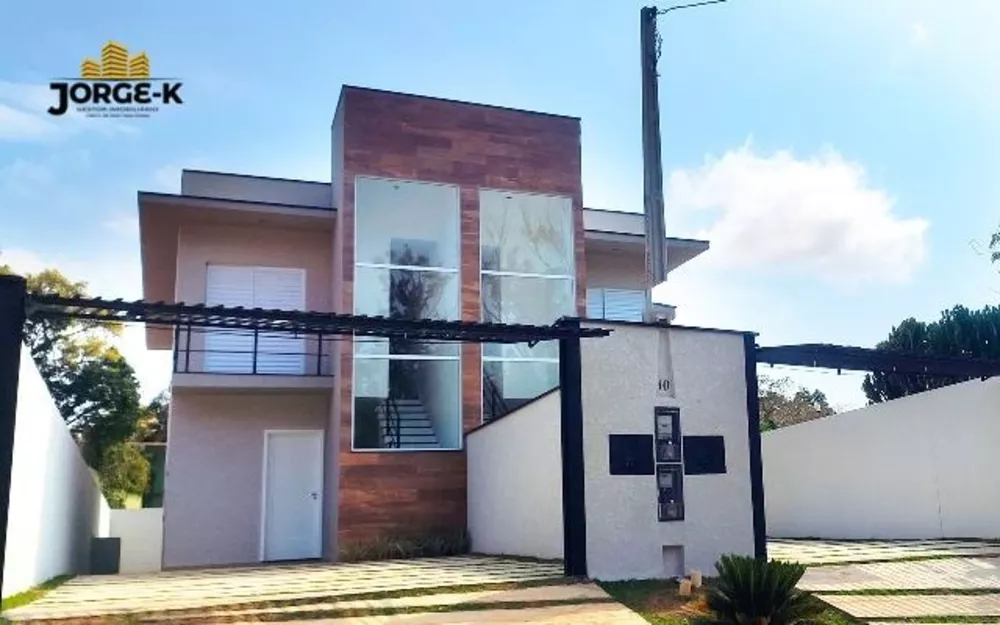 Casa à venda com 3 quartos, 150m² - Foto 2