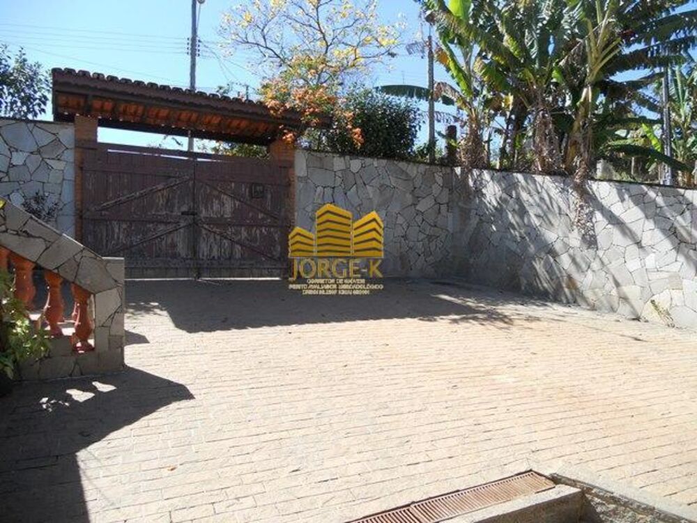Chácara à venda com 3 quartos, 1500m² - Foto 3