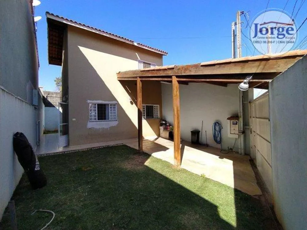 Casa à venda com 1 quarto, 135m² - Foto 1