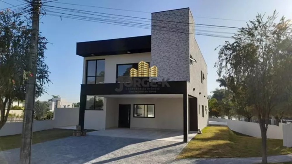 Casa de Condomínio à venda com 4 quartos, 600m² - Foto 1