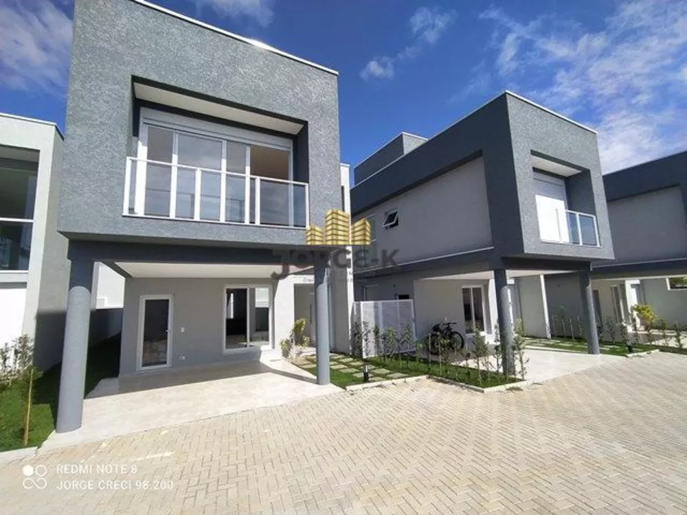 Casa de Condomínio à venda com 3 quartos, 261m² - Foto 4