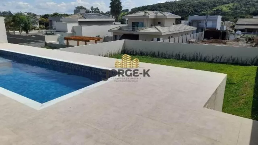 Casa de Condomínio à venda com 4 quartos, 600m² - Foto 3