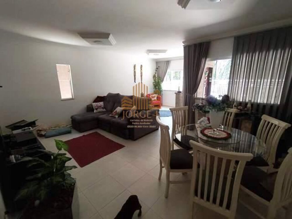 Casa, 5 quartos, 210 m² - Foto 3