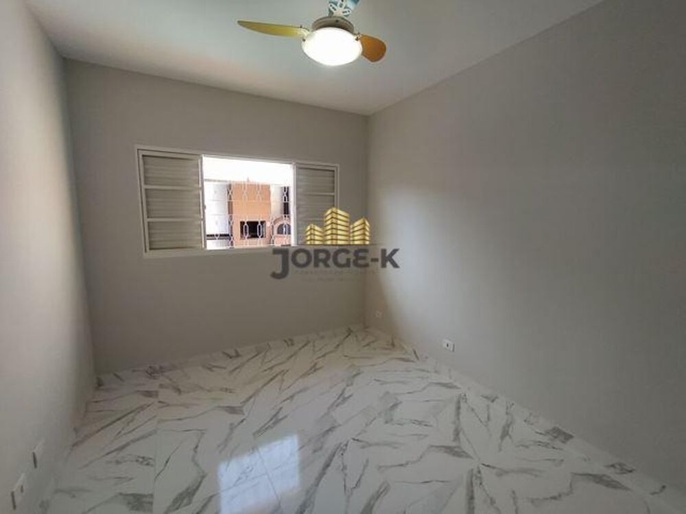 Casa à venda com 2 quartos, 175m² - Foto 19
