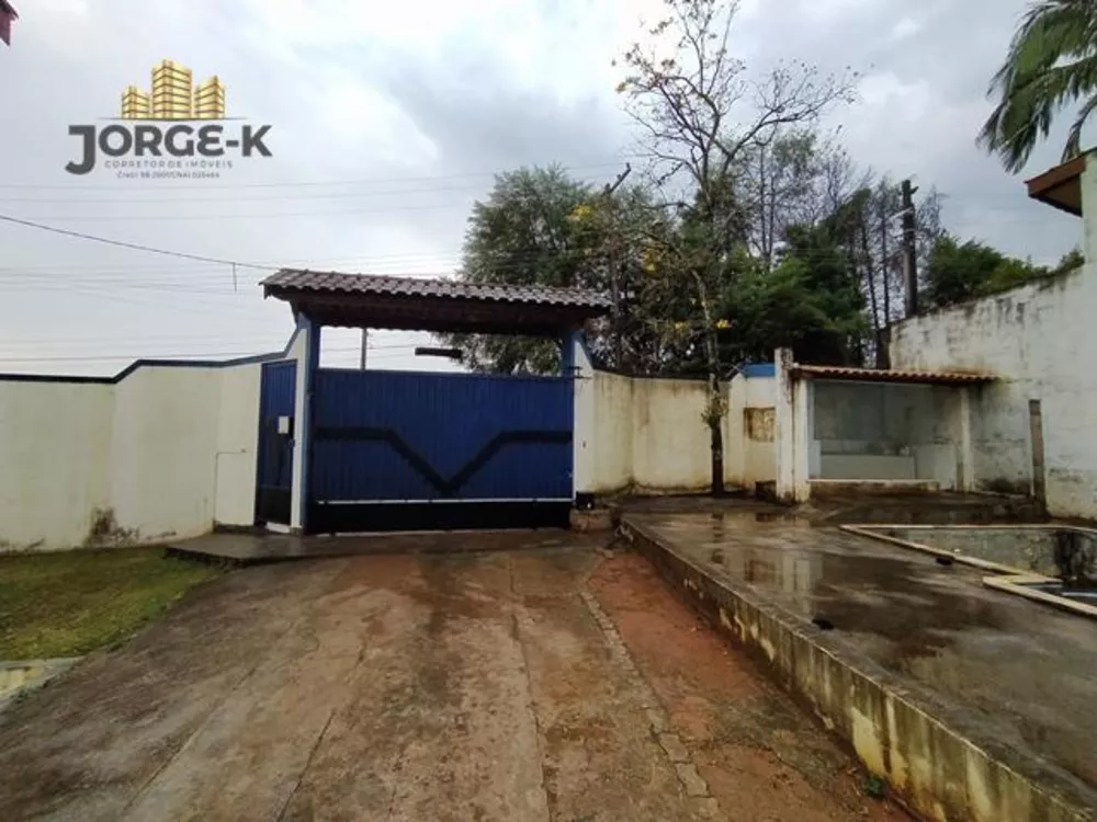 Chácara à venda com 3 quartos, 2080m² - Foto 4