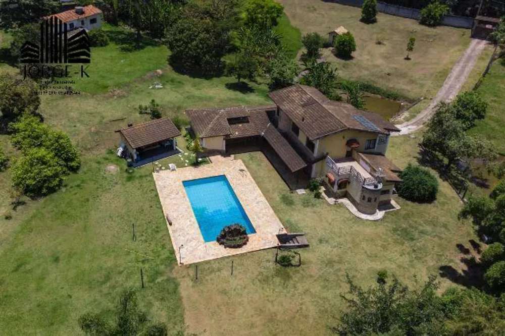 Chácara à venda com 4 quartos, 2500m² - Foto 3