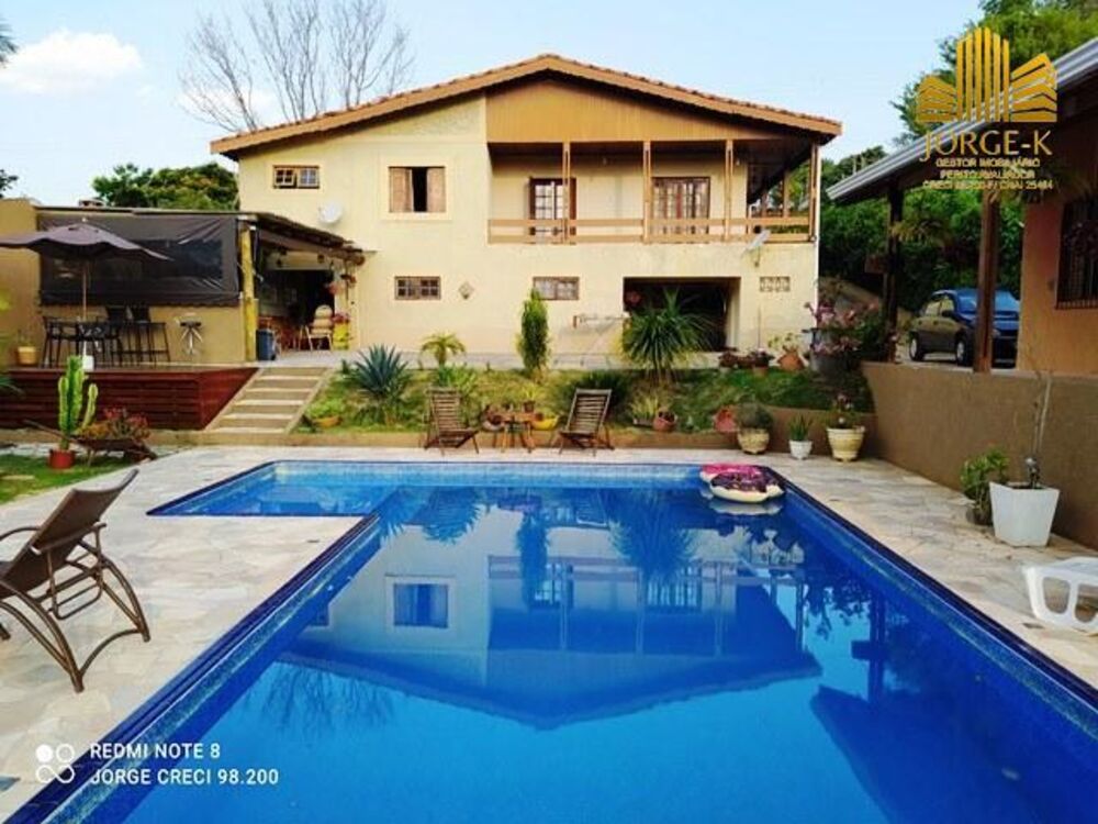 Chácara, 3 quartos, 970 m² - Foto 1