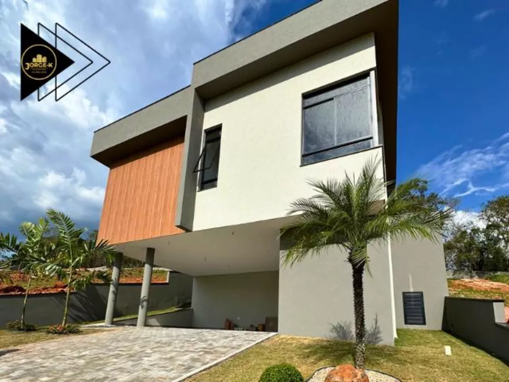 Casa de Condomínio à venda com 3 quartos, 600m² - Foto 1