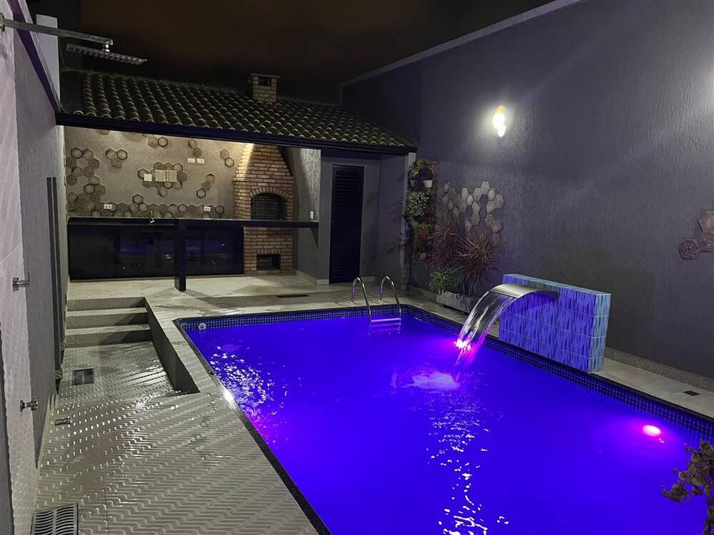 Casa, 2 quartos, 55 m² - Foto 1