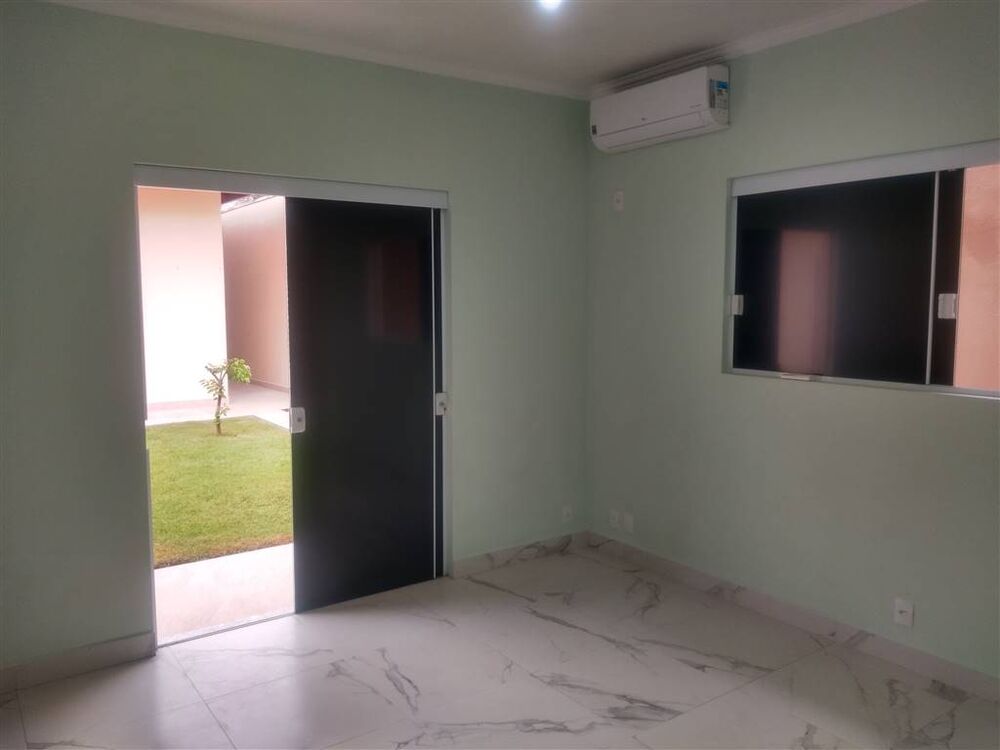 Casa, 3 quartos, 204 m² - Foto 4