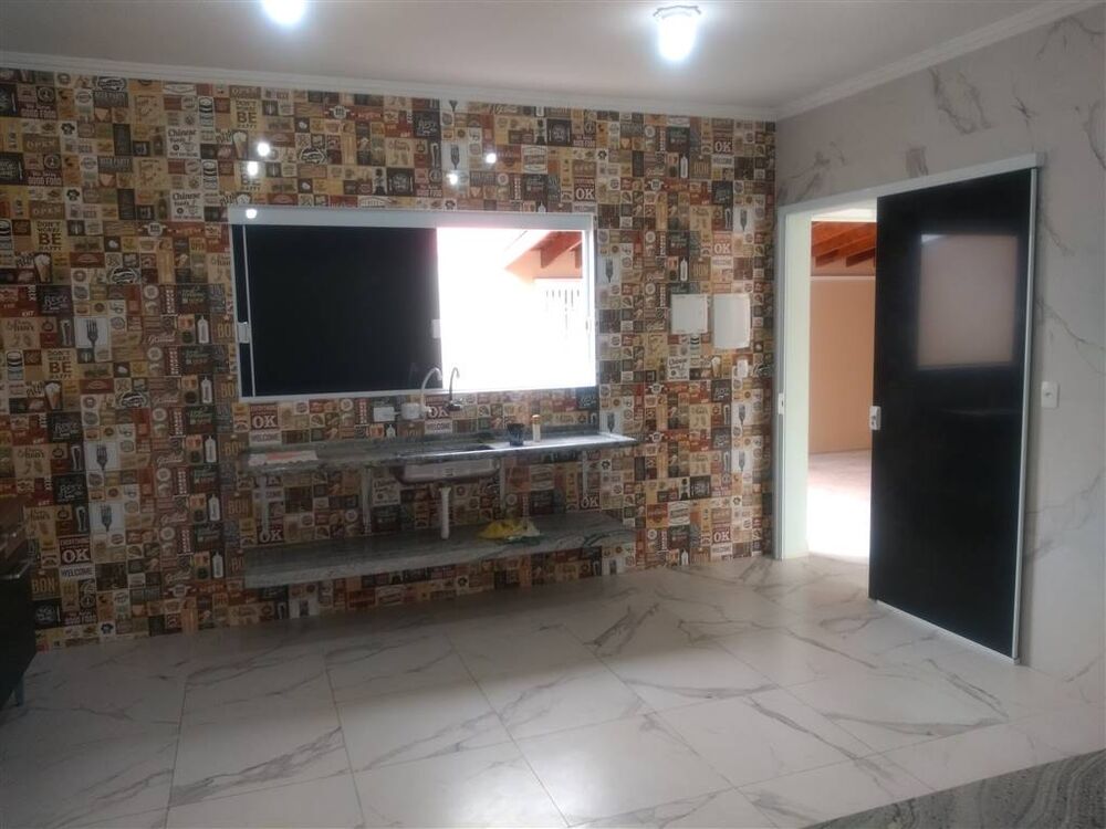 Casa, 3 quartos, 204 m² - Foto 2