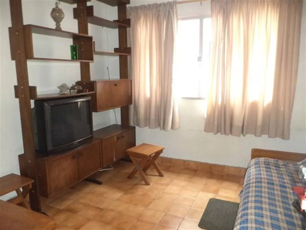 Apartamento à venda com 1 quarto, 54m² - Foto 2