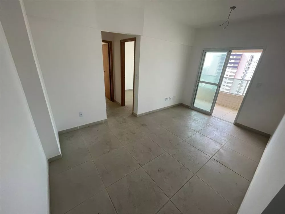 Apartamento à venda com 2 quartos, 66m² - Foto 2