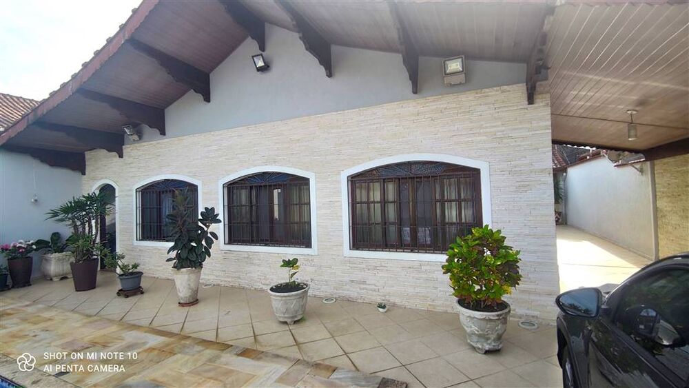 Casa, 4 quartos, 187 m² - Foto 1