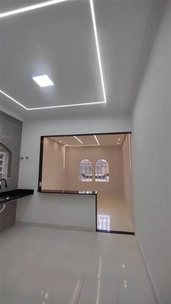 Casa, 3 quartos, 76 m² - Foto 1