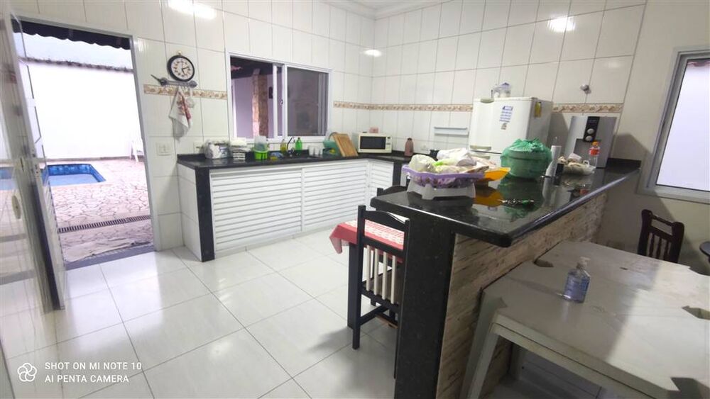 Casa à venda com 3 quartos, 185m² - Foto 3