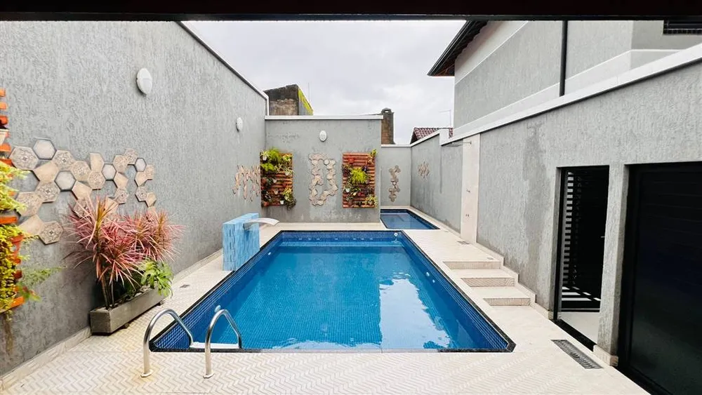 Casa, 3 quartos, 89 m² - Foto 1