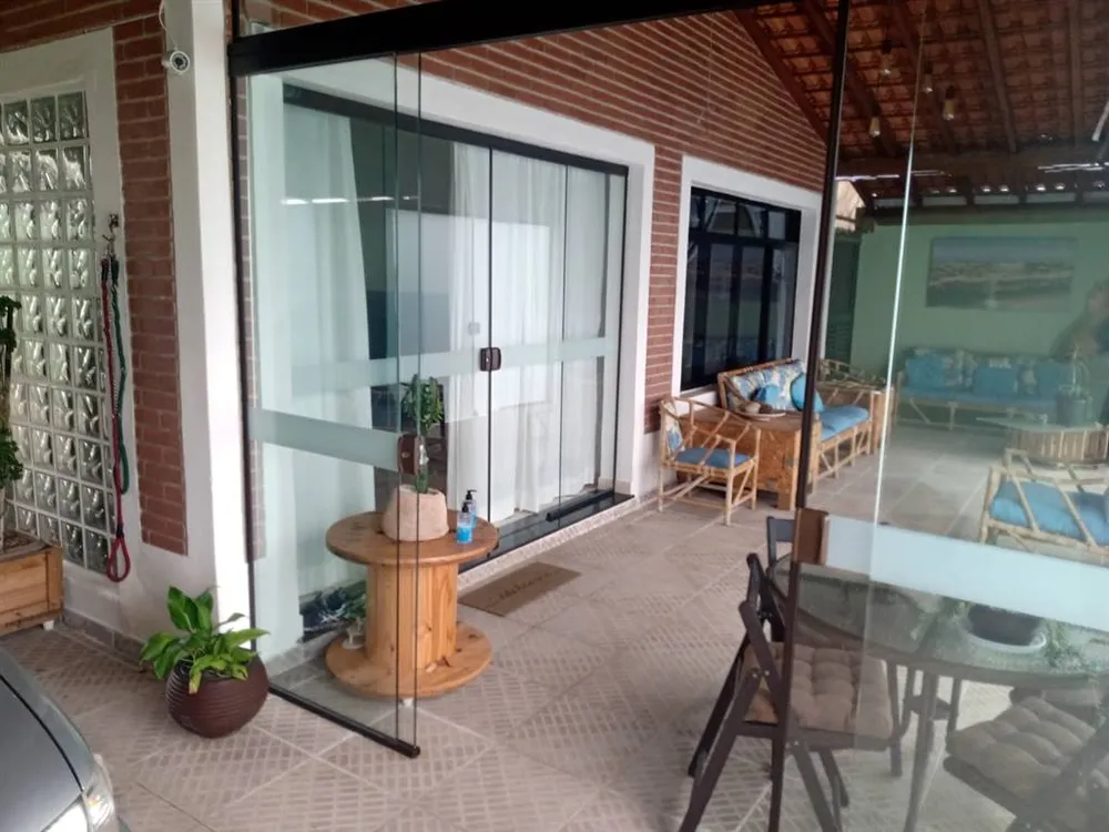 Casa, 5 quartos, 267 m² - Foto 1