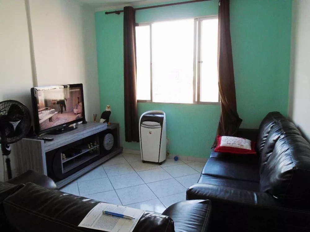 Apartamento à venda com 1 quarto, 50m² - Foto 2