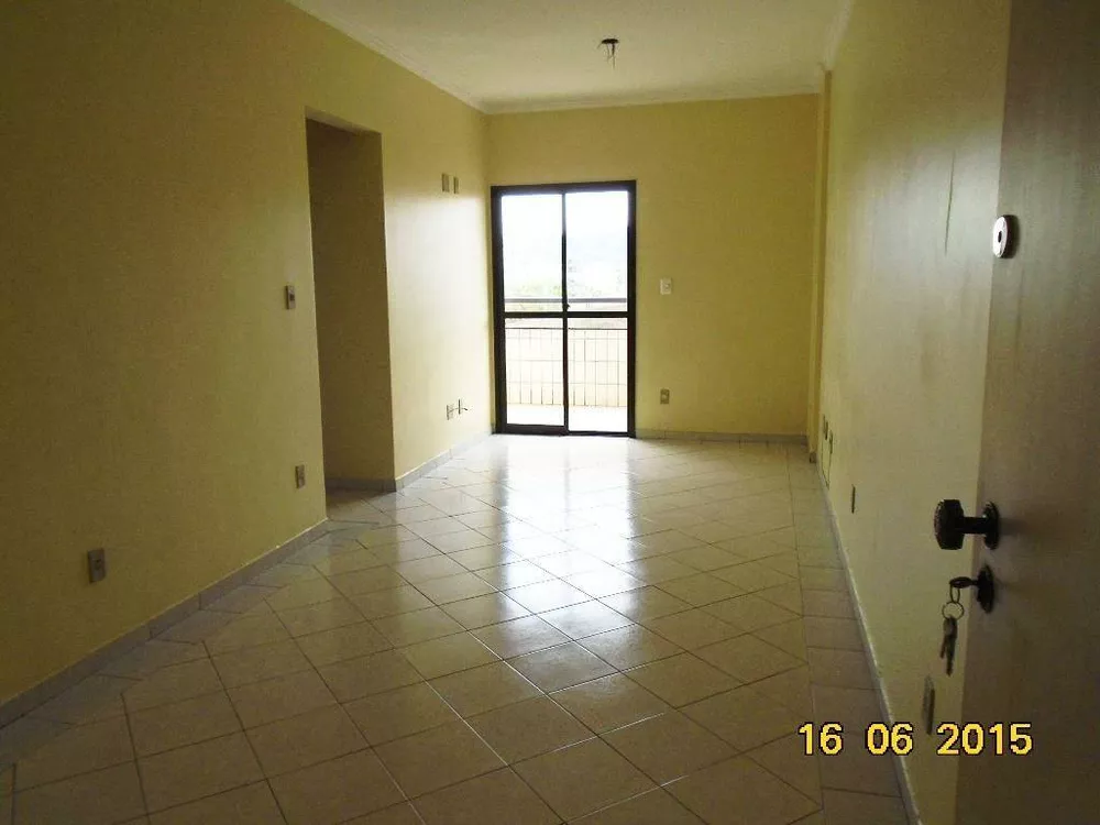 Apartamento à venda com 1 quarto, 70m² - Foto 1