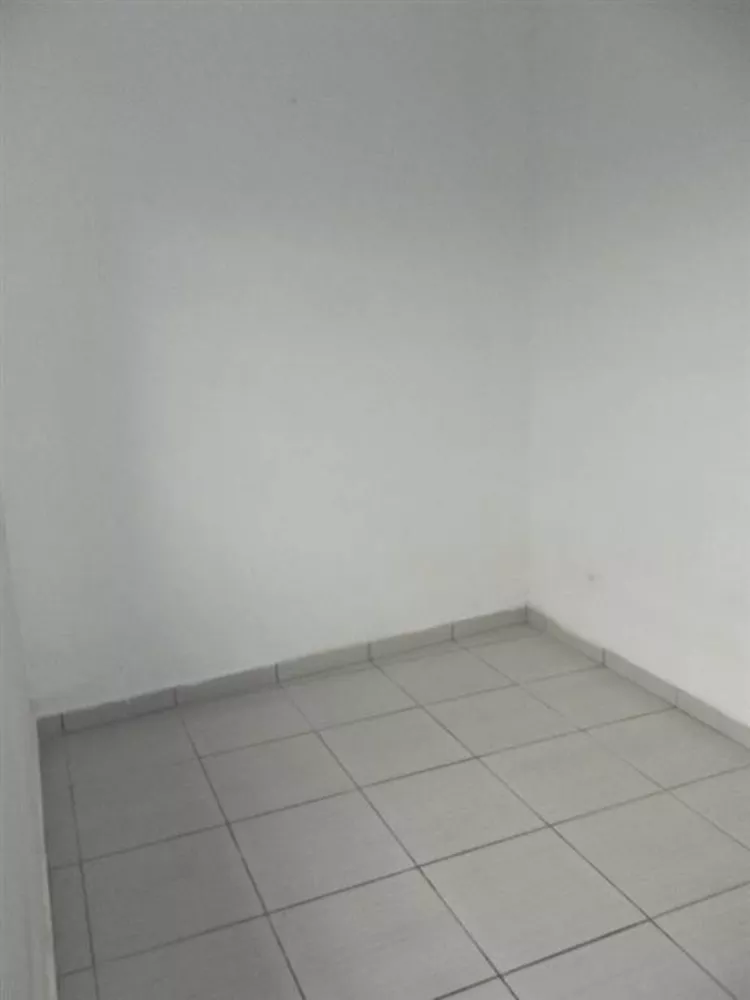 Casa à venda com 2 quartos, 80m² - Foto 14