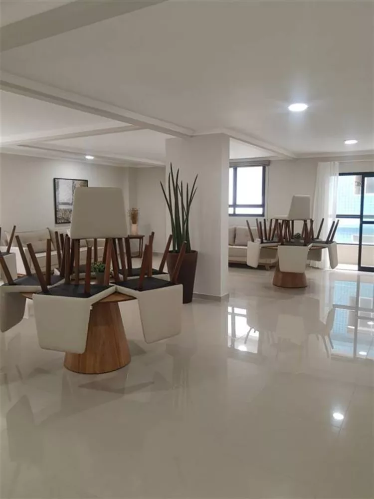 Apartamento à venda com 2 quartos, 67m² - Foto 8