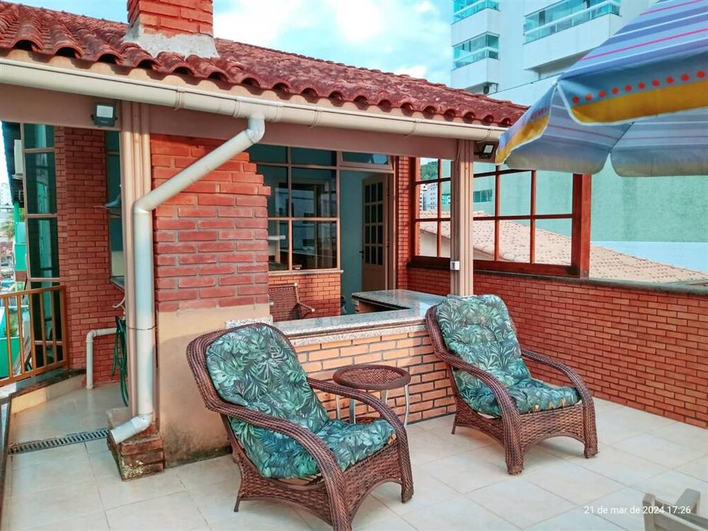 Casa, 3 quartos, 220 m² - Foto 1