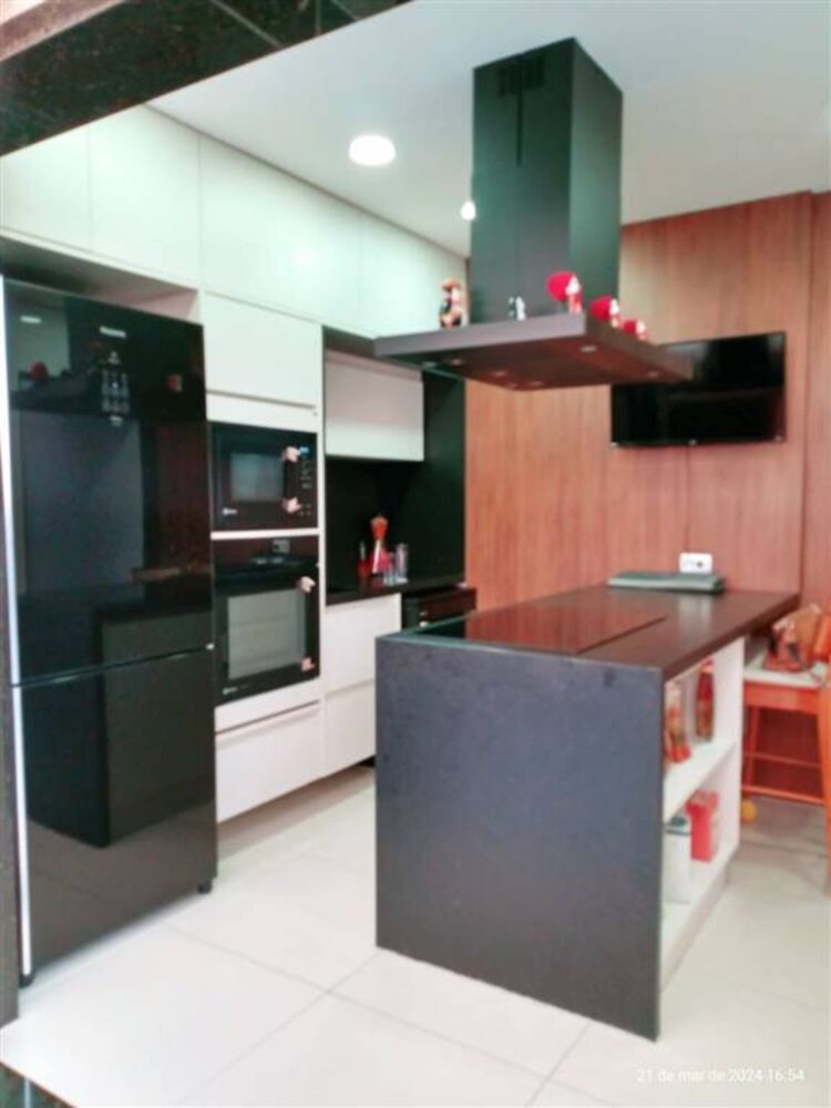 Casa, 3 quartos, 220 m² - Foto 12