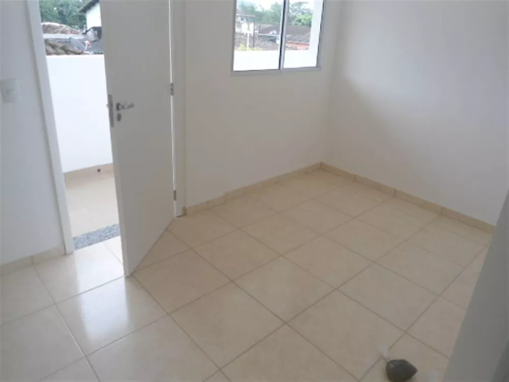 Apartamento à venda com 1 quarto, 35m² - Foto 8