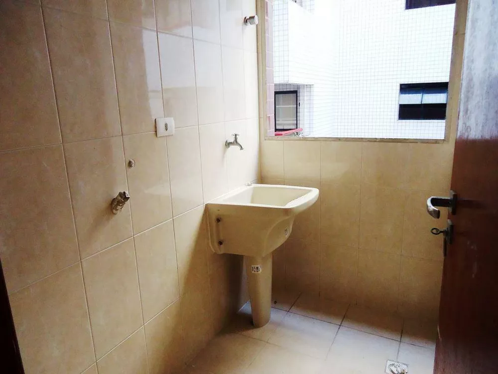 Apartamento à venda com 2 quartos, 82m² - Foto 4