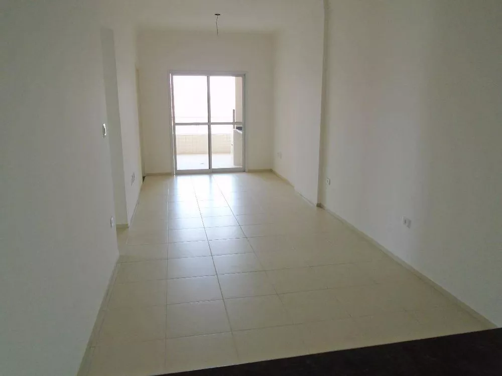 Apartamento à venda com 3 quartos, 115m² - Foto 2