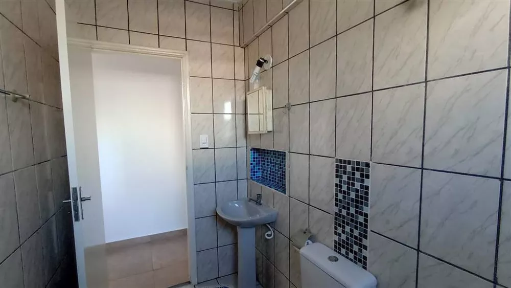 Apartamento à venda com 1 quarto, 50m² - Foto 2