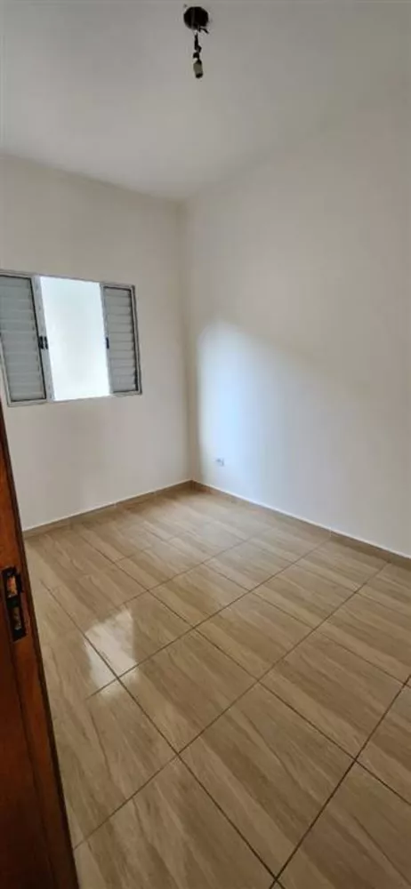 Casa à venda com 1 quarto, 52m² - Foto 6