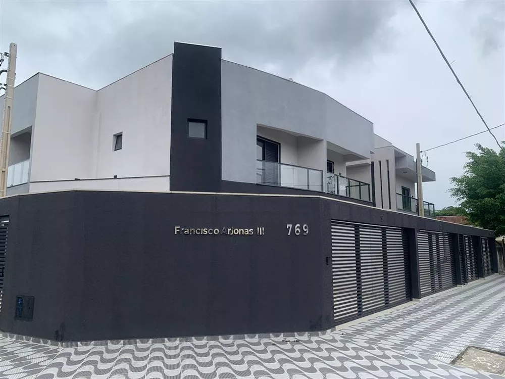 Casa à venda com 2 quartos, 59m² - Foto 1