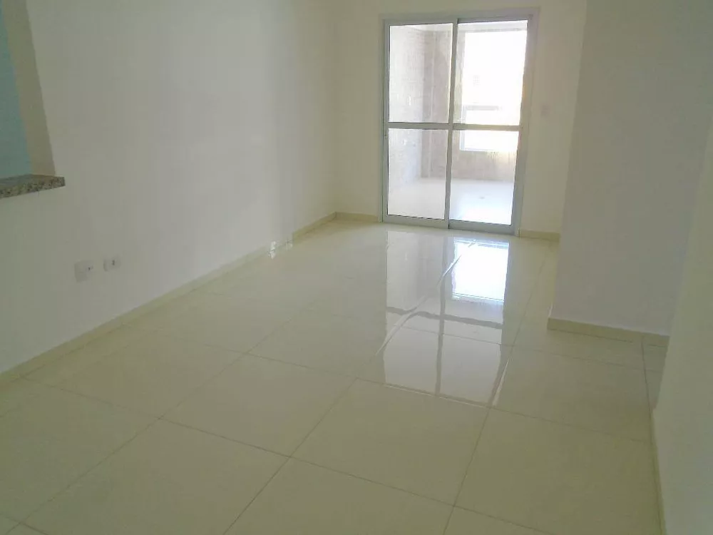 Apartamento à venda com 2 quartos, 77m² - Foto 3