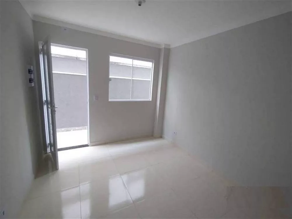 Sobrado à venda com 2 quartos, 39m² - Foto 4