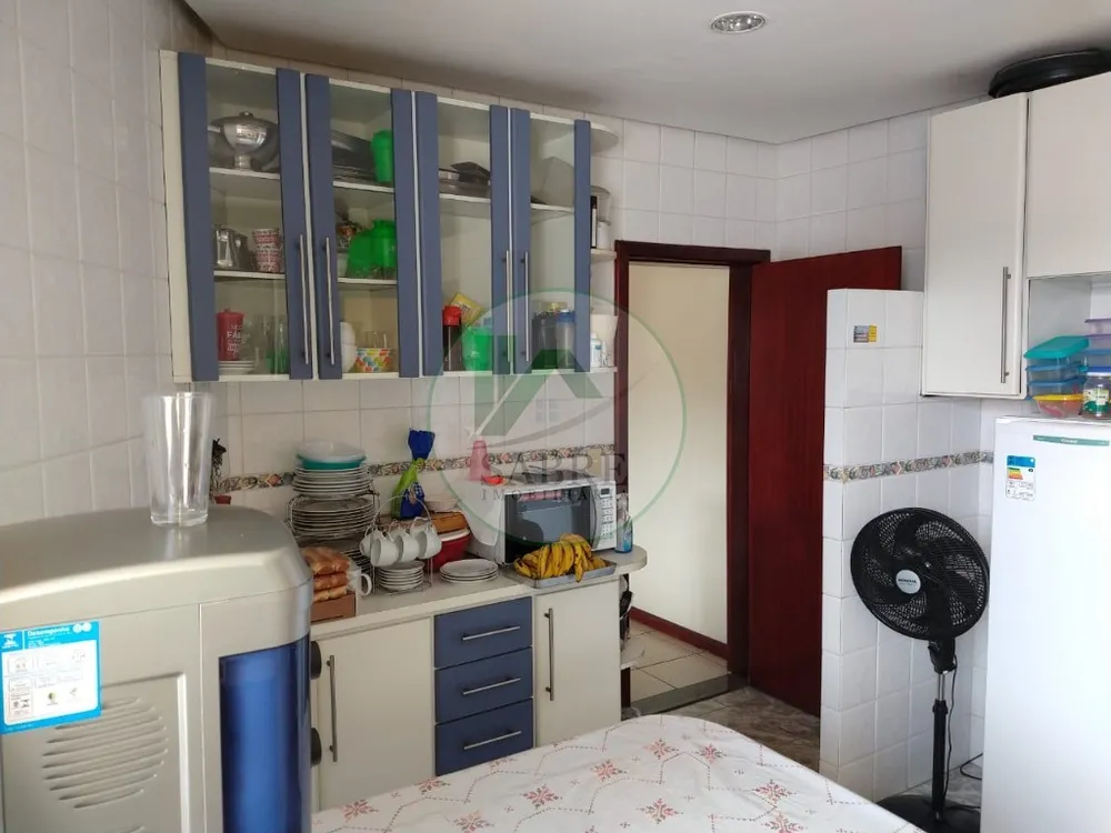 Casa, 3 quartos, 235 m² - Foto 8