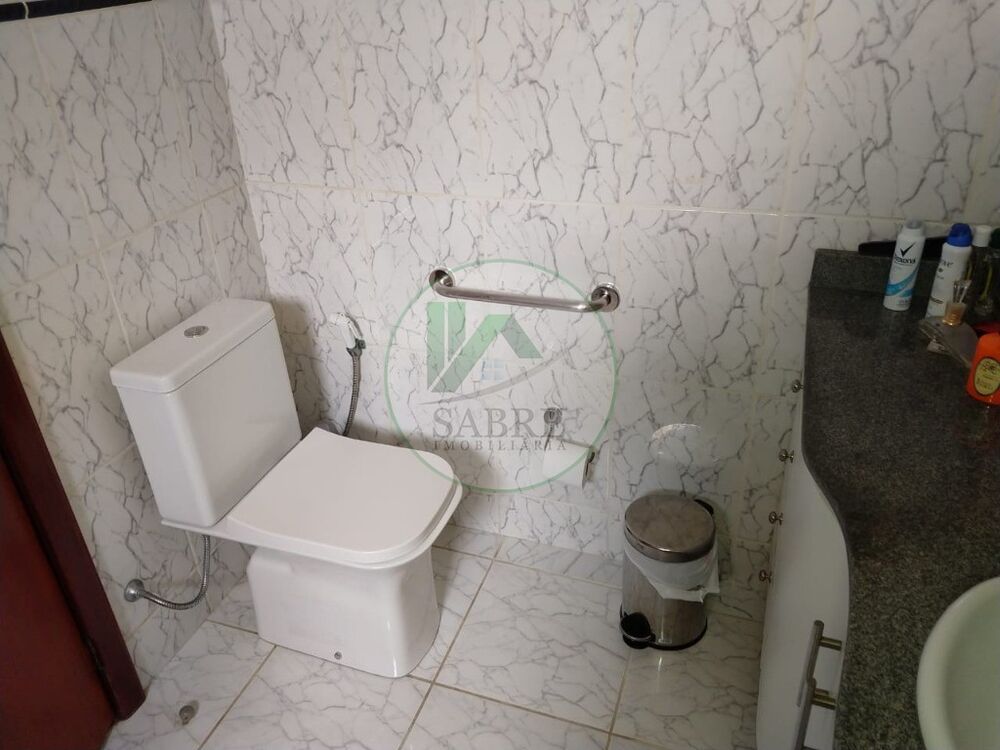 Casa, 3 quartos, 235 m² - Foto 2