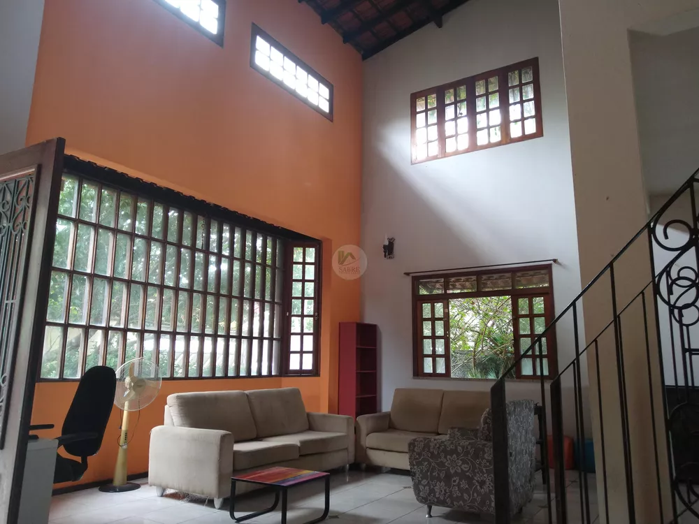 Casa, 5 quartos, 296 m² - Foto 1