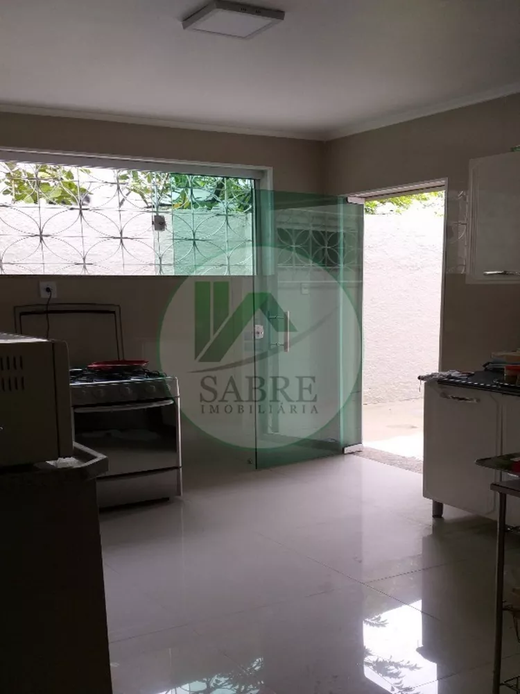 Casa, 4 quartos, 209 m² - Foto 9