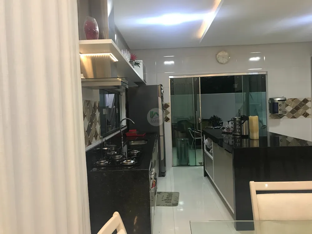 Casa, 3 quartos, 162 m² - Foto 6