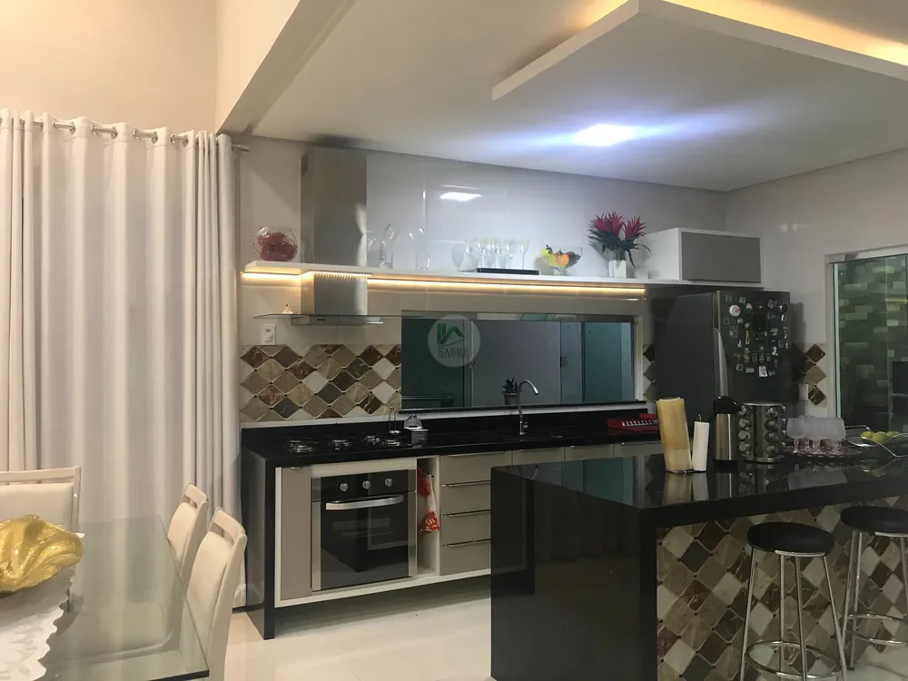 Casa, 3 quartos, 162 m² - Foto 5