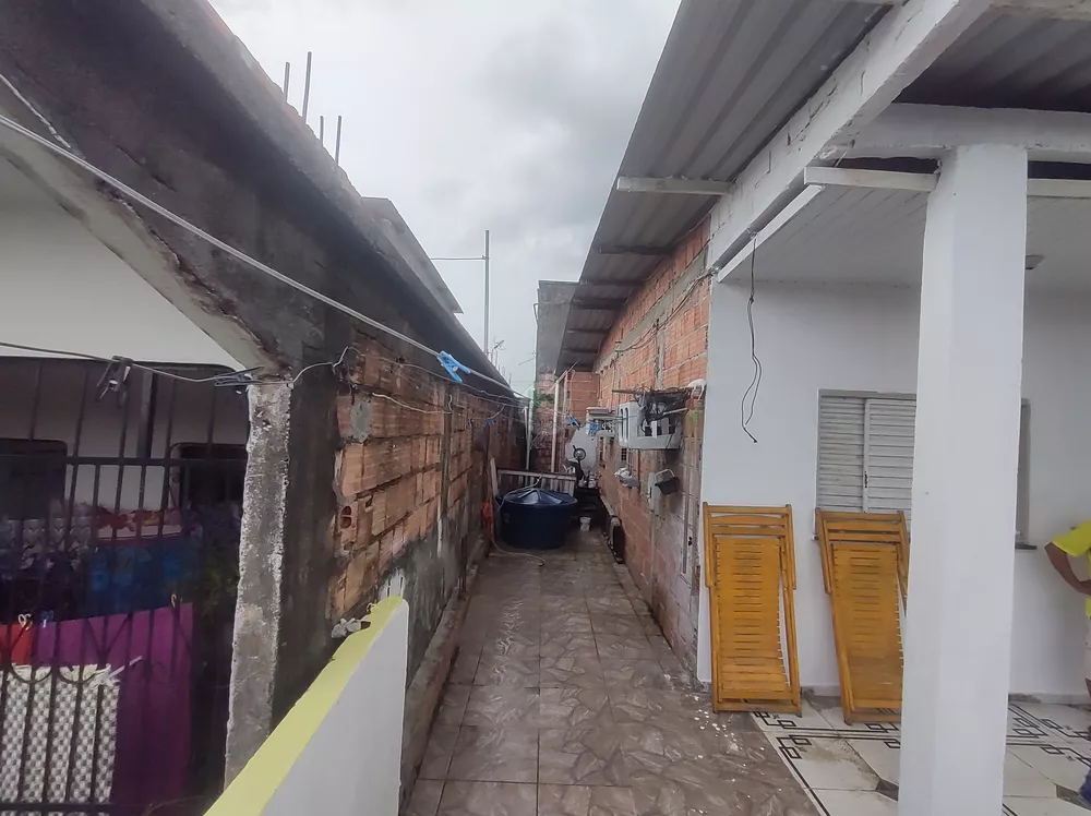 Casa, 7 quartos, 251 m² - Foto 3