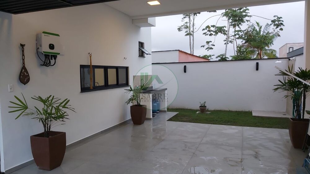 Casa, 3 quartos, 225 m² - Foto 1