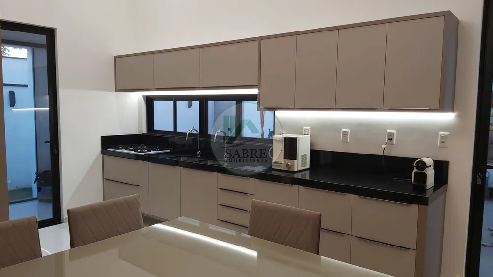Casa, 3 quartos, 225 m² - Foto 8