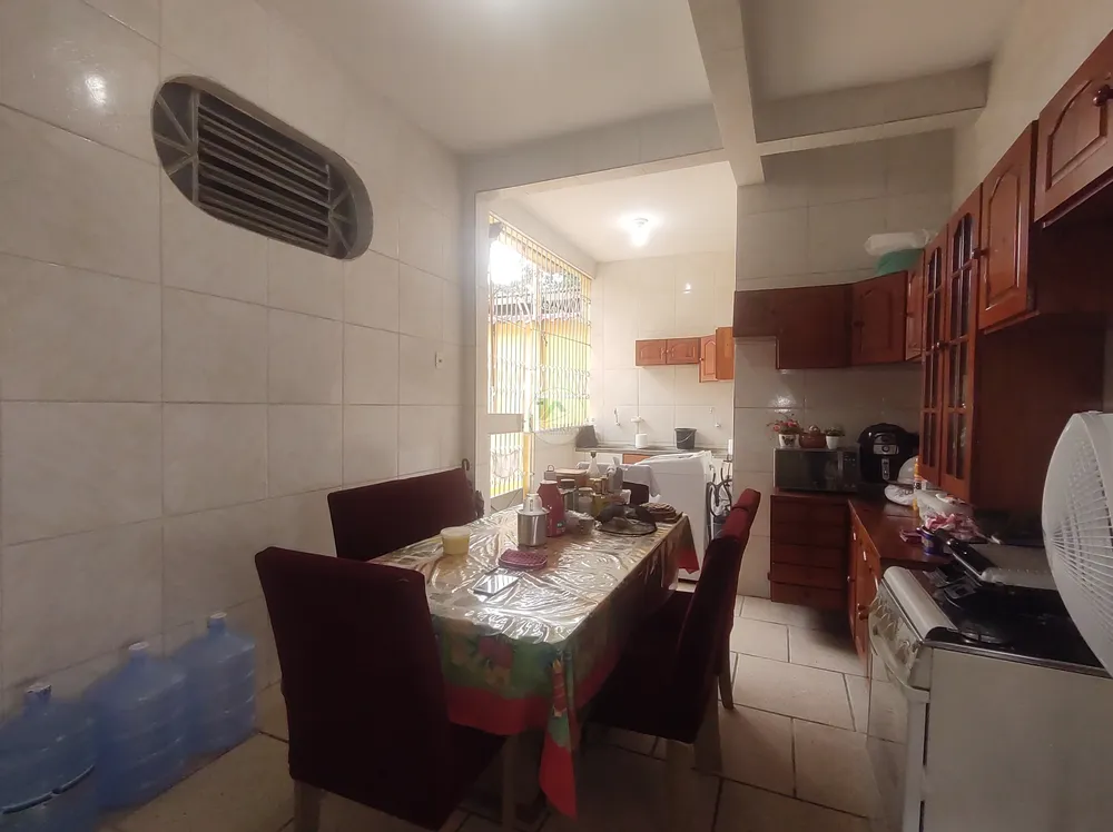 Casa, 4 quartos, 278 m² - Foto 4