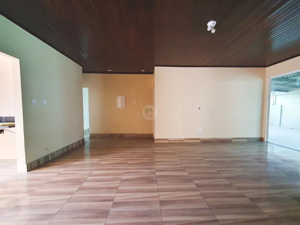 Casa, 5 quartos, 214 m² - Foto 4